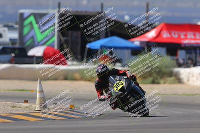 media/Oct-08-2023-CVMA (Sun) [[dbfe88ae3c]]/Race 5 Amateur Supersport Open/